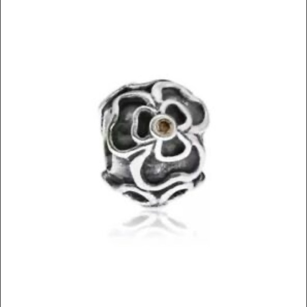 Pandora  Retired 3stones